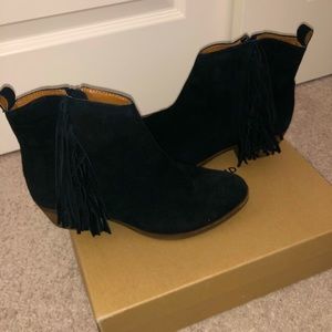 Lucky brand black booties with fringe
